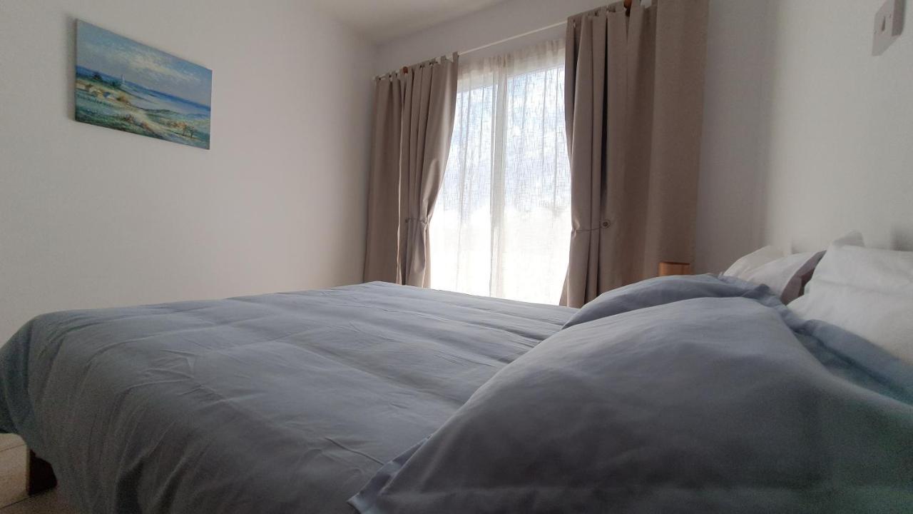 Peaceful Apartment With Double Bed - Oak Breeze Paphos Buitenkant foto